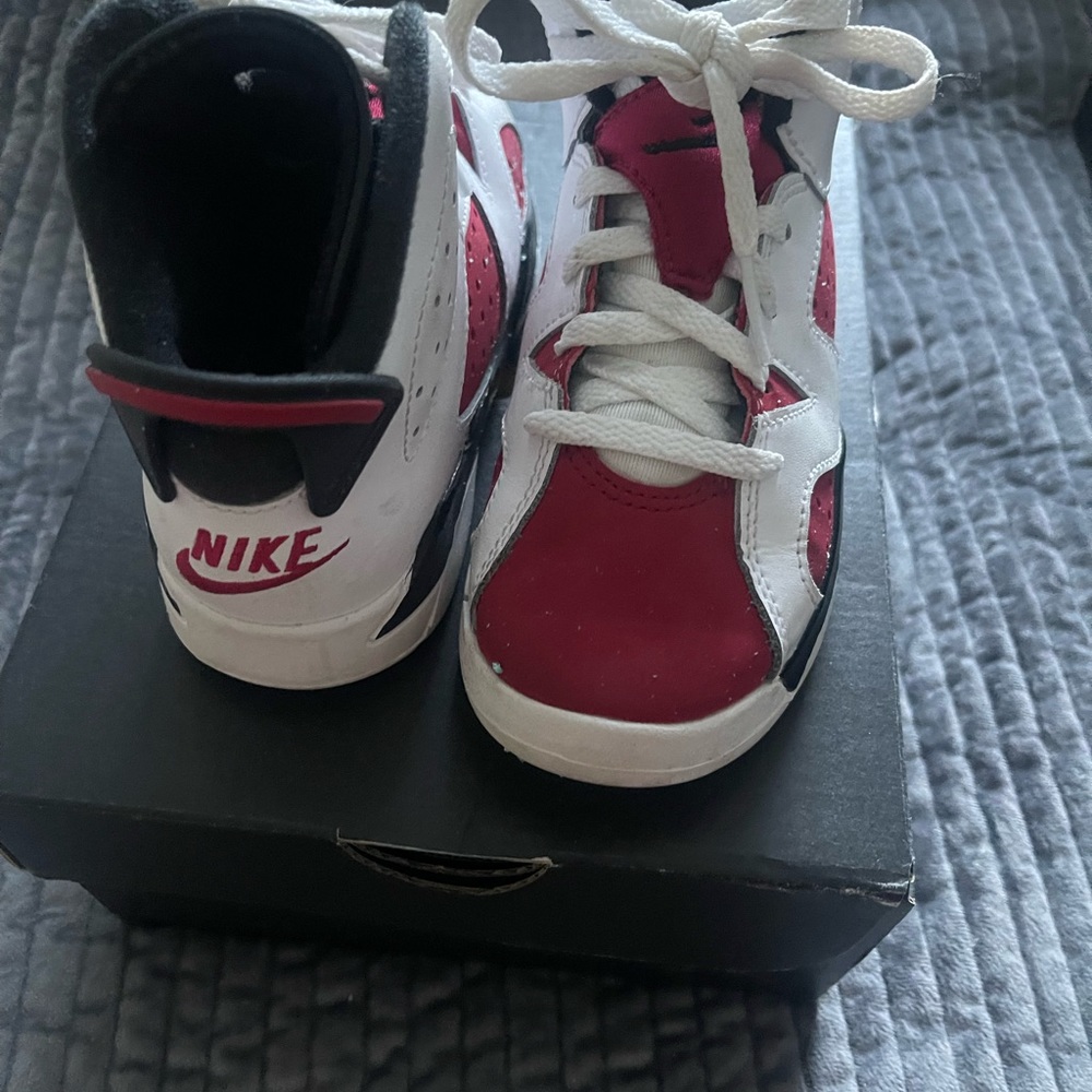 Jordan - Picture 3 of 3